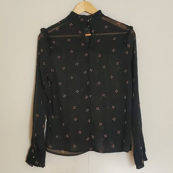 Who What Wear Chiffon Long Sleeve Blouse - Picture 2 of 8